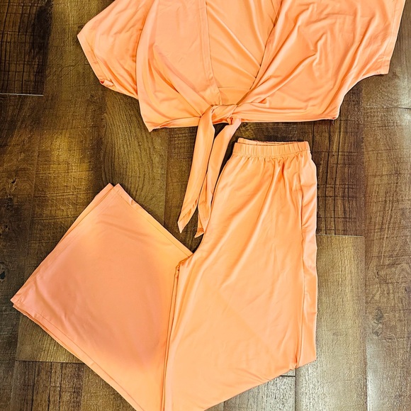 Orange Tie-Front Top and Pants Set - Picture 2 of 3